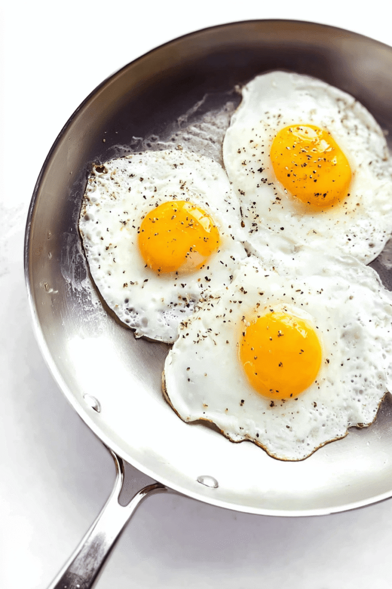 Fried Eggs Recipe Simple Steps For Perfectly Golden Yolks 8 How To Make Fried Eggs 80.Png